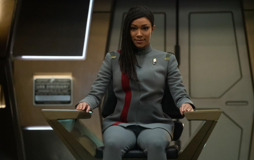 Sonequa Martin-Green earns fans respect for addressing the show's poor start