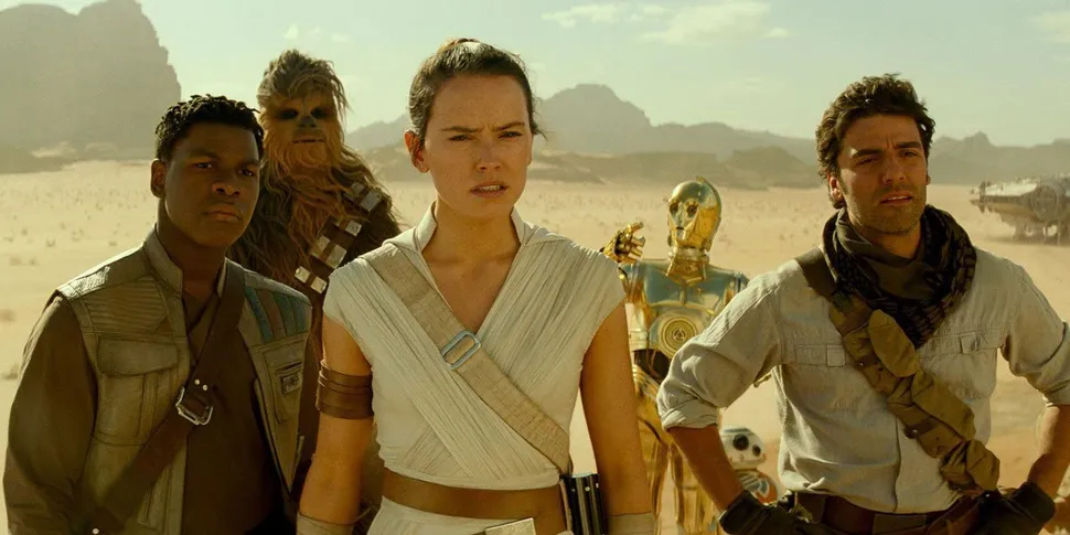 John Boyega, Daisy Ridley and Oscar Issac in The Rise of Skywalker