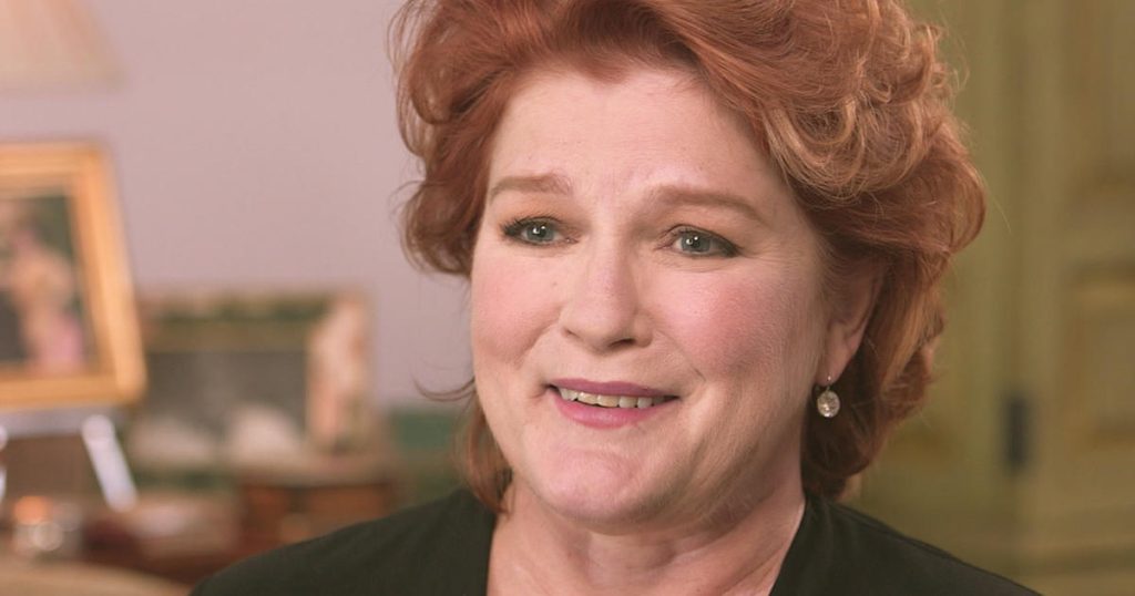 "That’s when I learned how good an actress I really am": Even Before Joining Star Trek, One Show Proved Kate Mulgrew is a Damn Good Artist 14 Kate Mulgrew