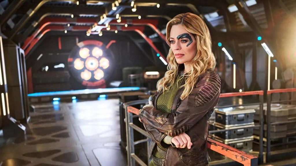 "I didn't watch wrestling": Jeri Ryan Had No Idea Who Dwayne Johnson Was When He Joined Star Trek: Voyager 6 Jeri Ryan as Seven of Nine