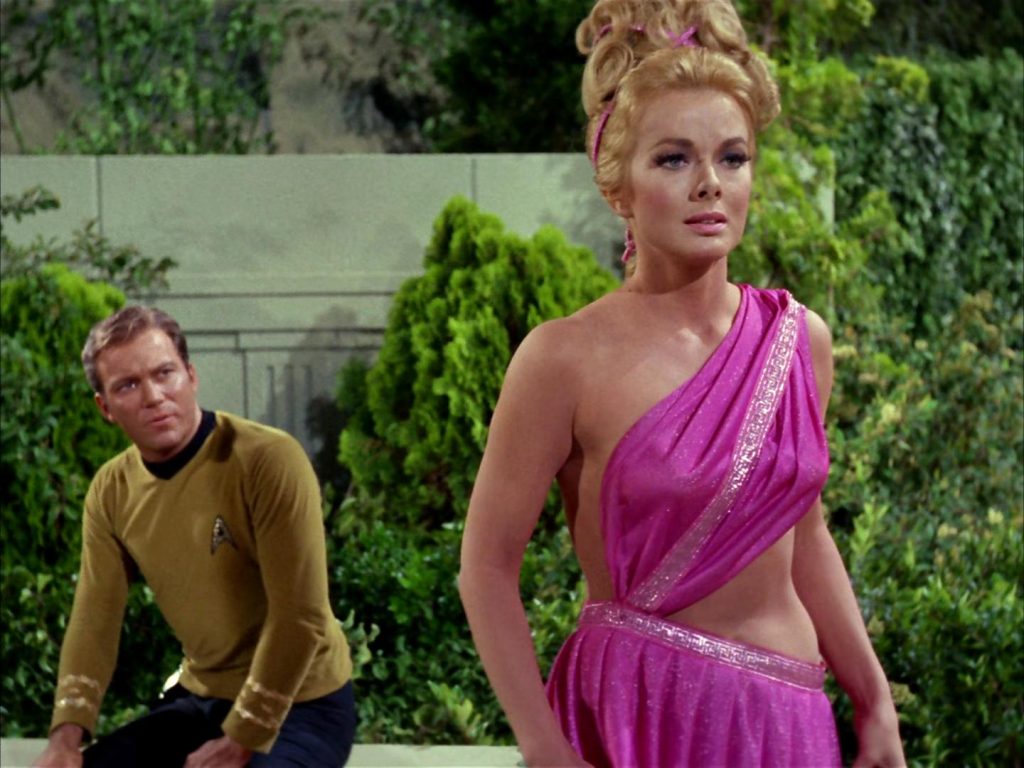 What Was Gene Roddenberry Thinking? One Star Trek: The Original Series Episode Had an Ending So Disastrously Sexist It Had to Be Cut 4 Captain Kirk talks to Dr. Palamas