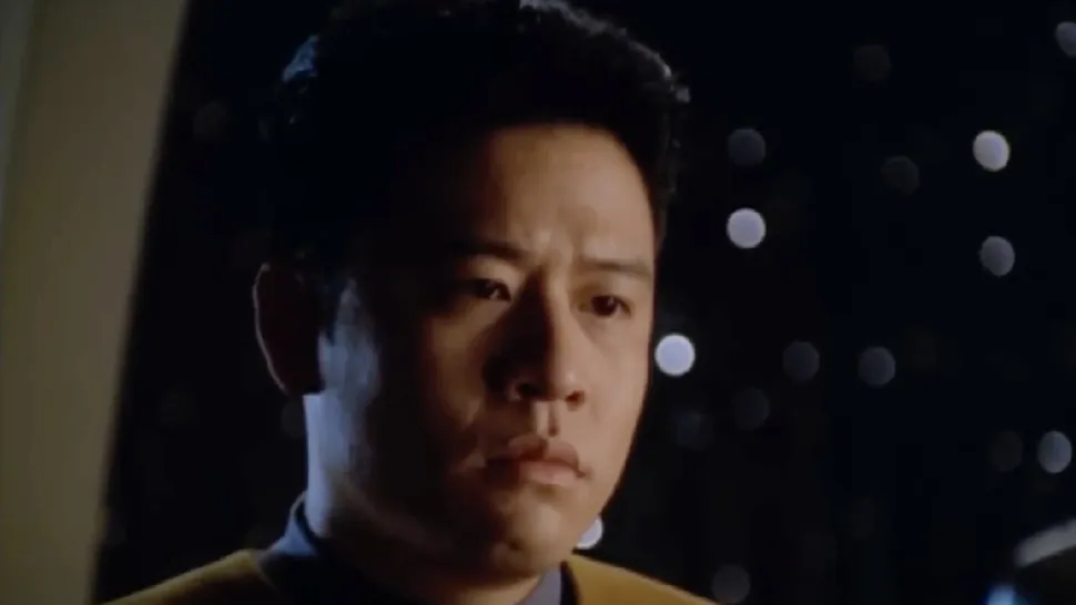 Almost 30 Years Ago, A Star Trek: Voyager Episode Permanently Replaced Harry Kim With a Clone - No One Gave a Damn 13 Garrett Wang as Ensign Harry Kim in Star Trek: Voyager | Credits: Paramount Television