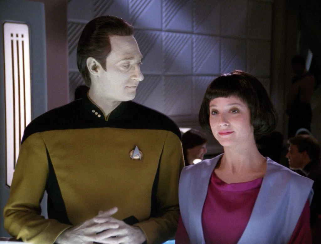 I’ve Given Up on Star Wars After Watching These 10 Star Trek Episodes Directed by 'TNG' Actors 11 Data with Lal in a scene from Star Trek: TNG