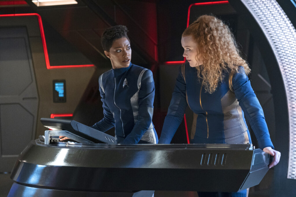 I’ve Given Up on Star Wars After Watching These 10 Star Trek Episodes Directed by 'TNG' Actors 19 Michael Burnham looks at Sylvia Tilly aboard the bridge