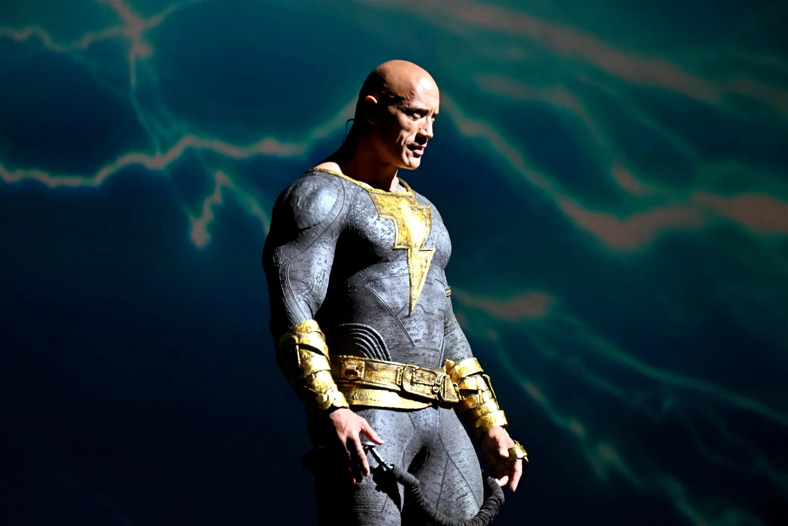 Dwayne Johnson in his Black Adam costume at the SDCC 2022.