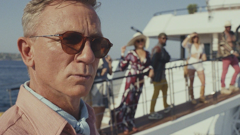 Daniel Craig will once again take the lead in Glass Onion.