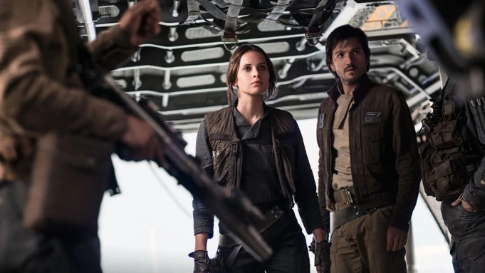 Felicity Jones and Diego Luna in Rogue One: A Star Wars Story