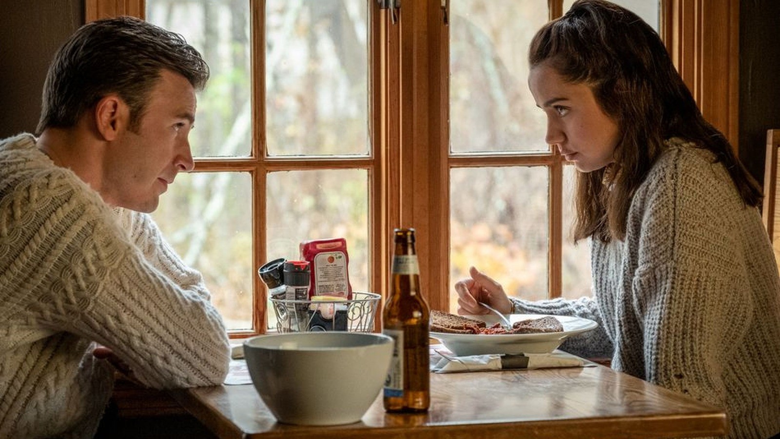 Ana de Armas and Chris Evans in Knives Out (2019)