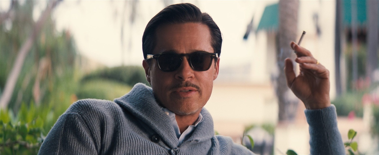 Brad Pitt in Babylon (2022).