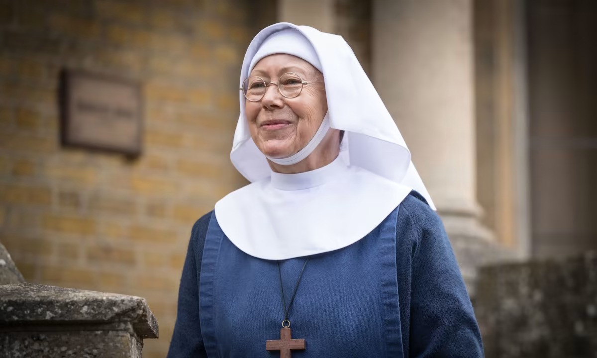 Jenny Agutter as Sister Julienne in BBCs Call the Midwife