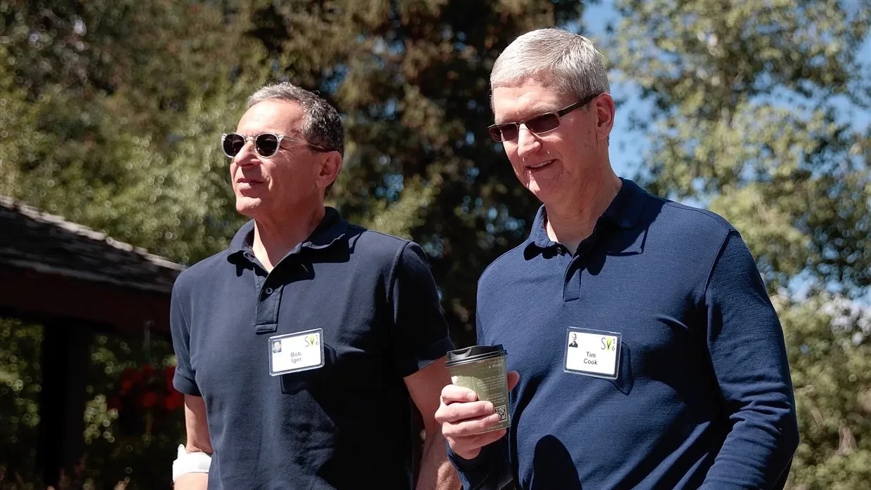 Bob Iger with Apple CEO Tim Cook