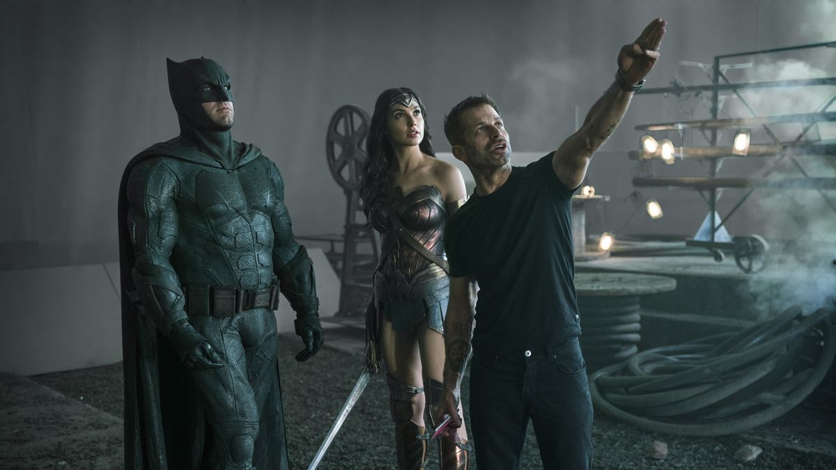 Zack Snyder with Ben Affleck and Gal Gadot on the set of Justice League