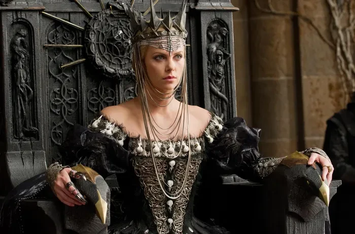 Charlize Theron in The Huntsman: Winter's War (2016).