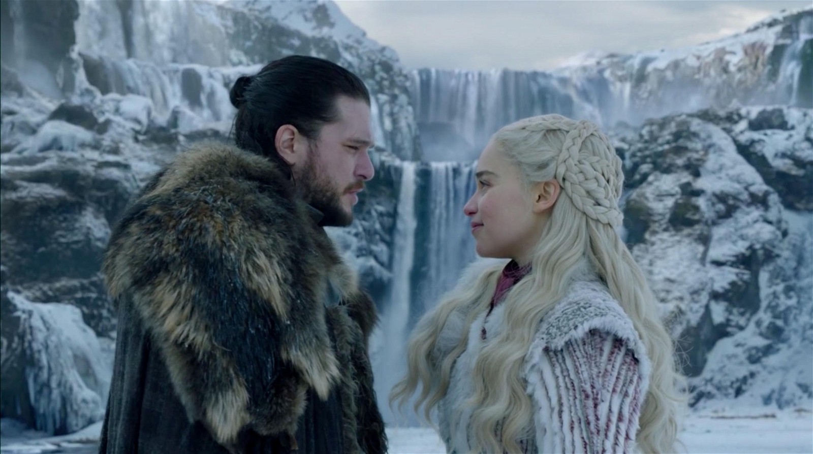 Game of Thrones S08: Daenerys Targaryen and Jon Snow