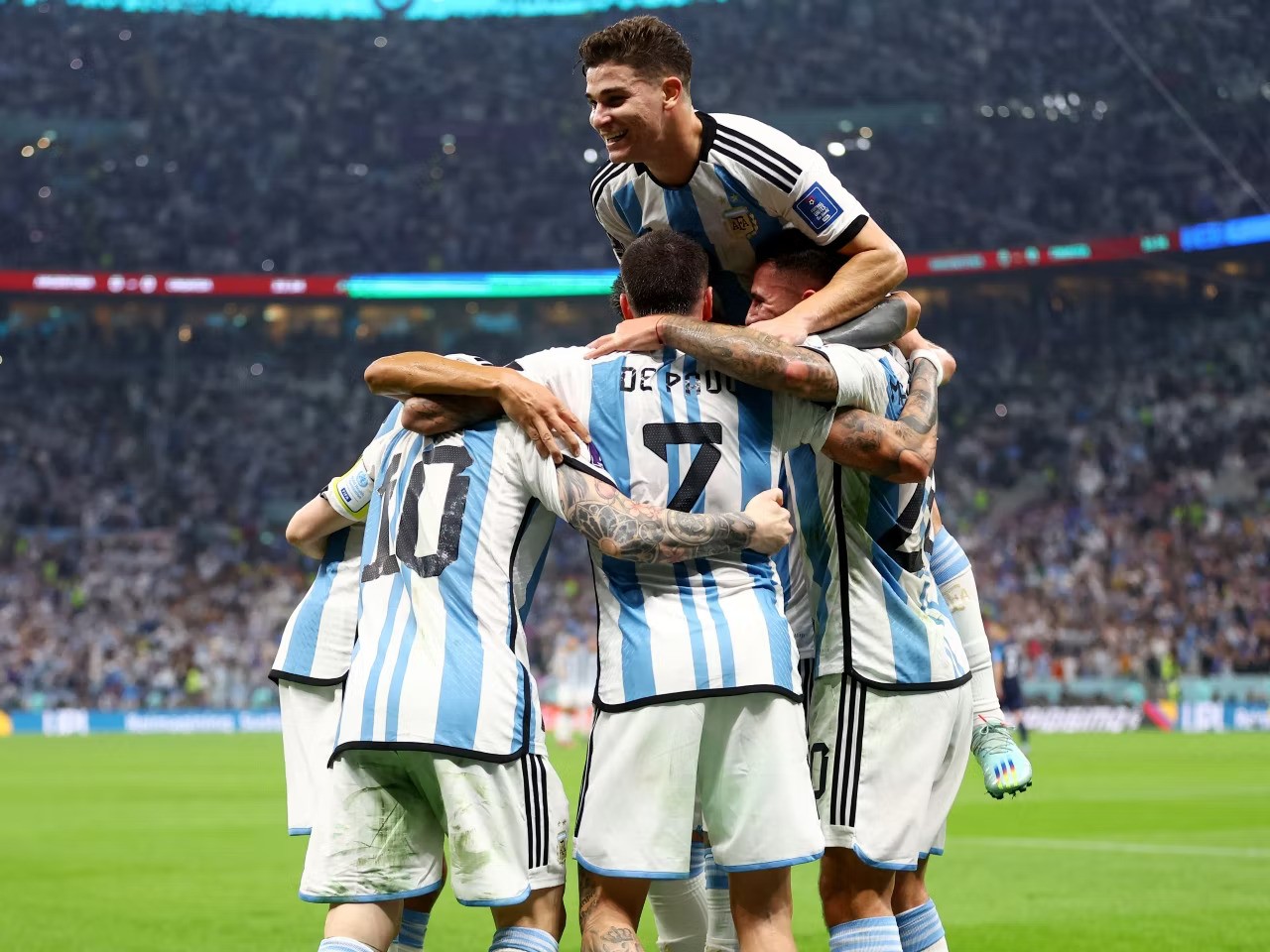 Argentina celebrates Messi's 98th goal for the national team