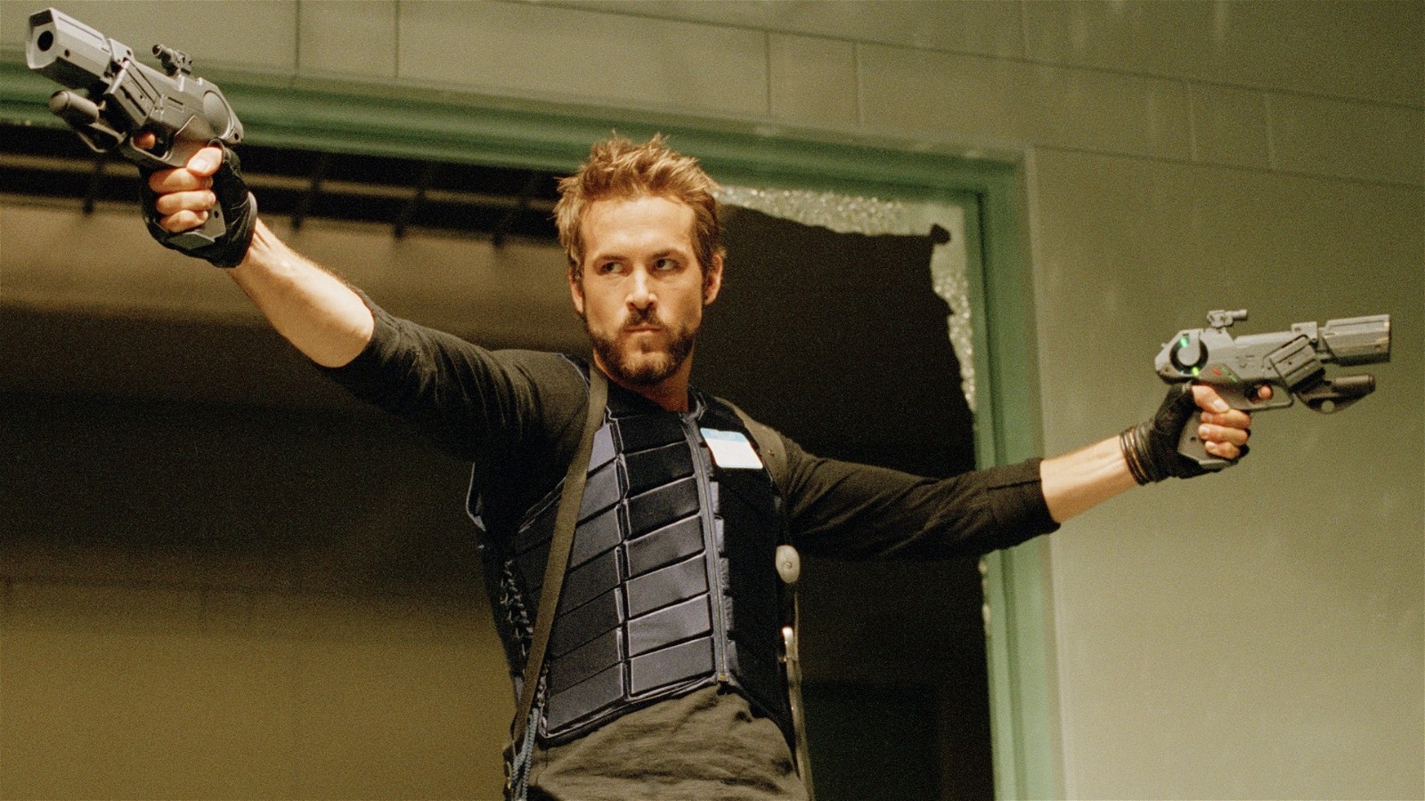 Ryan Reynolds in Blade: Trinity (2004)
