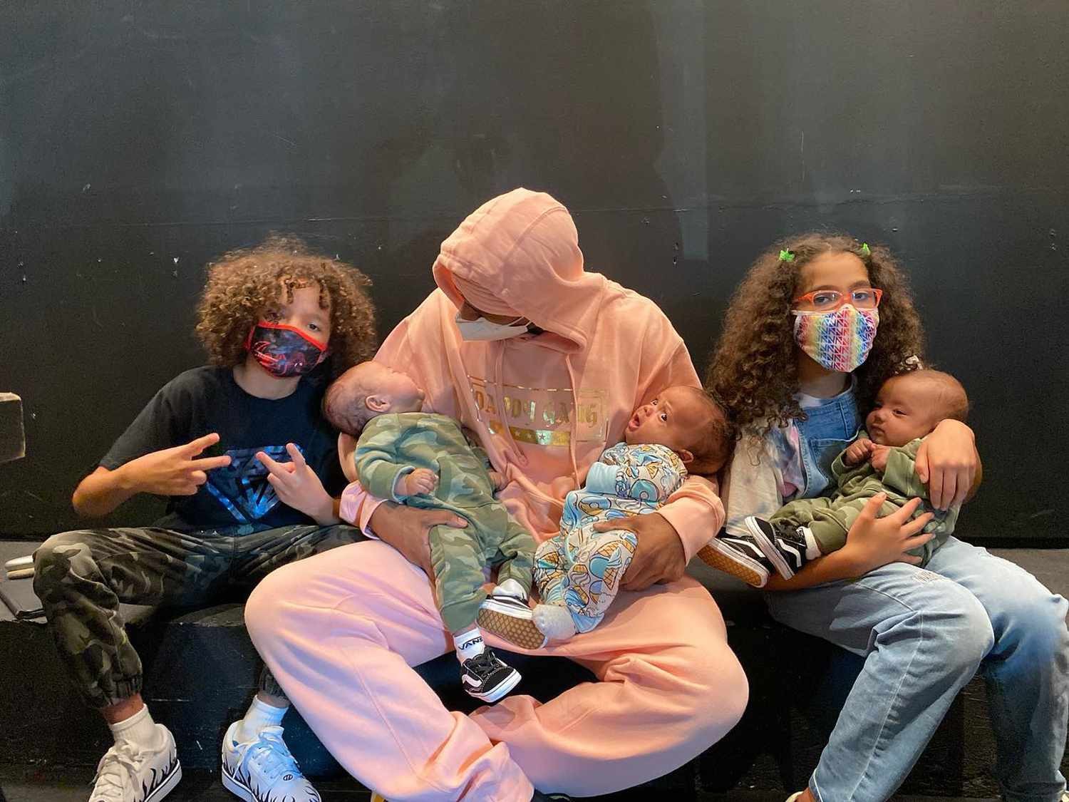 Nick Cannon with his children