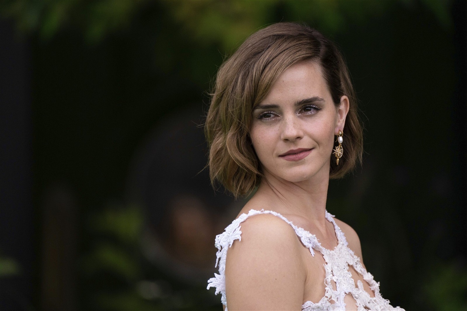 Emma Watson felt pressured on approaching her '30s.