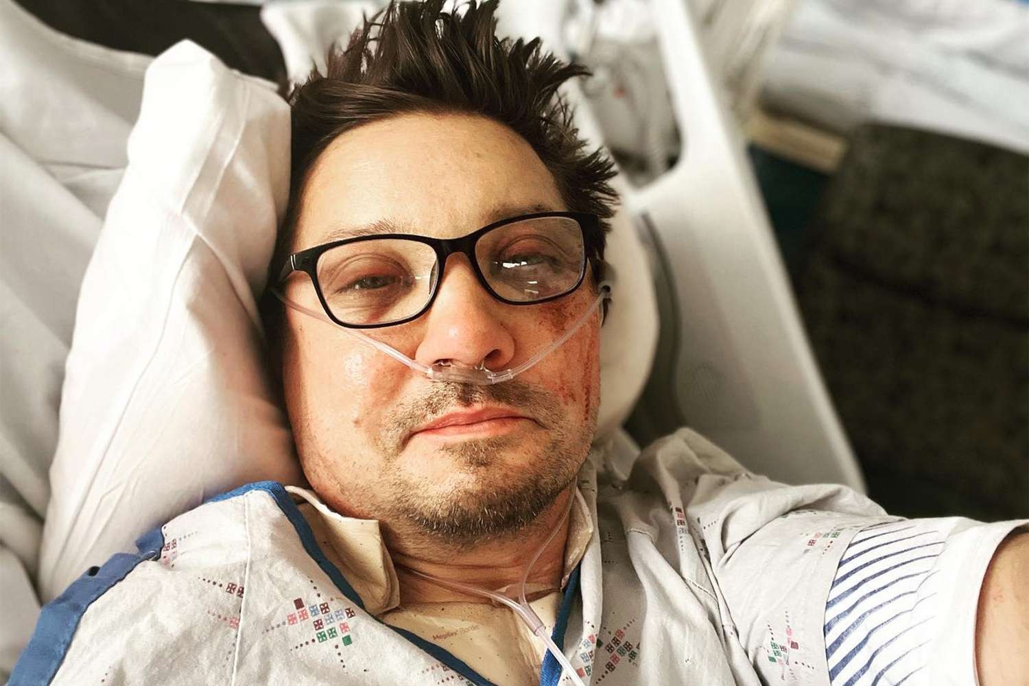 Jeremy Renner in the hospital bed after his accident.