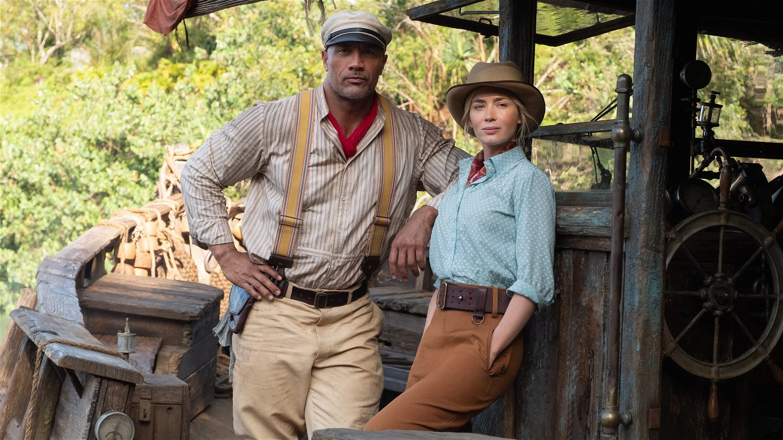 Dwayne Johnson and Emily Blunt in Jungle Cruise (2021).