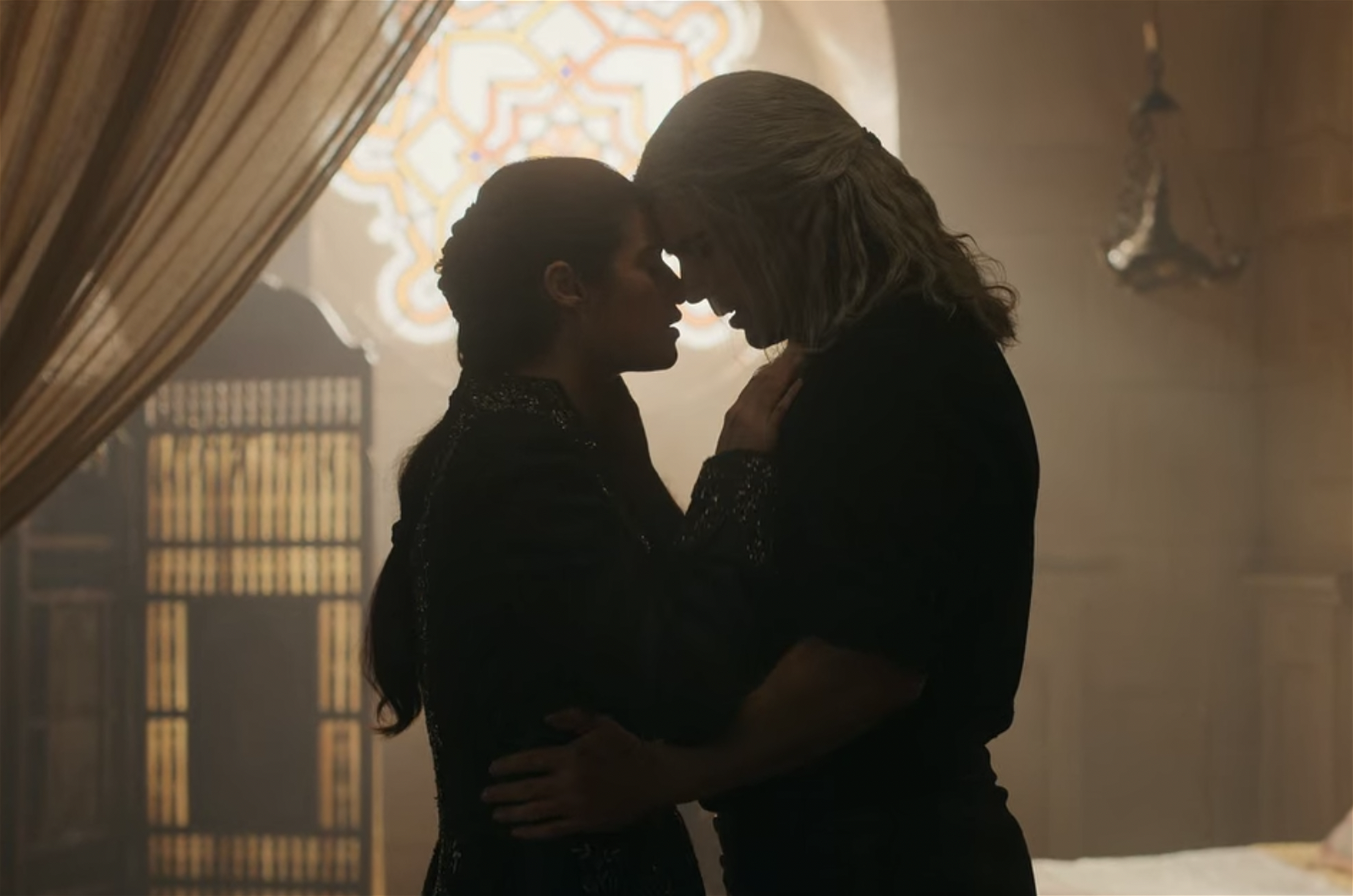 Henry Cavill and Anya Chalotra as Geralt of Rivia and Yennefer