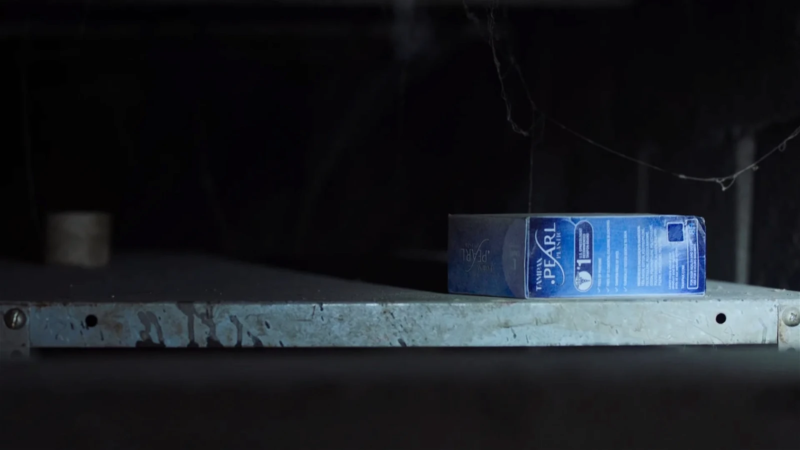Tampons are shown in The Last of Us