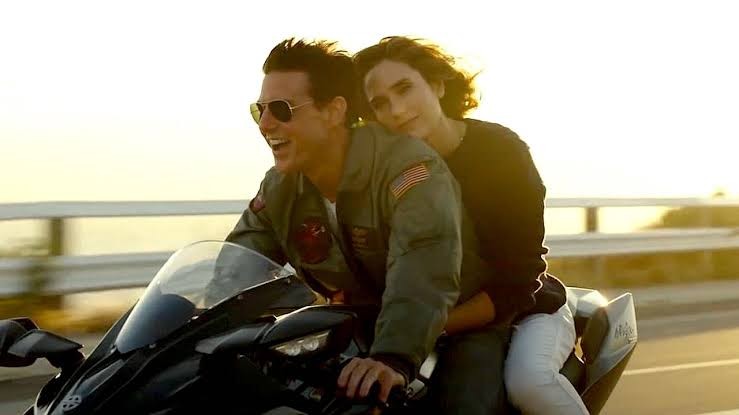 Tom Cruise and Jennifer Connelly in Top Gun-Maverick