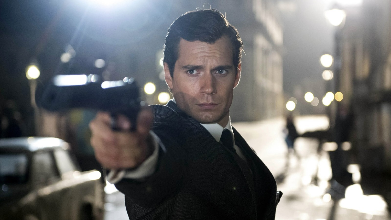 Henry Cavill in The Man From U.N.C.L.E (2015).