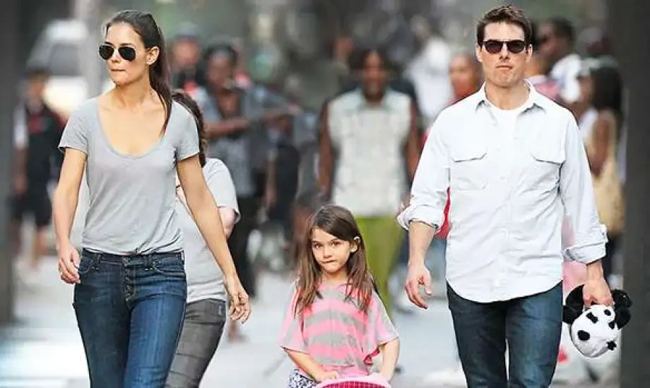 Tom Cruise and Katie Holmes with Suri Cruise