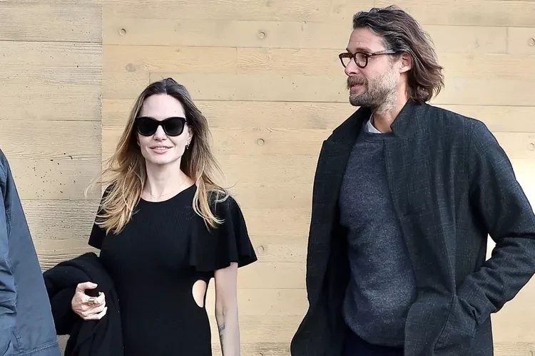 Angelina Jolie with David Mayer de Rothschild