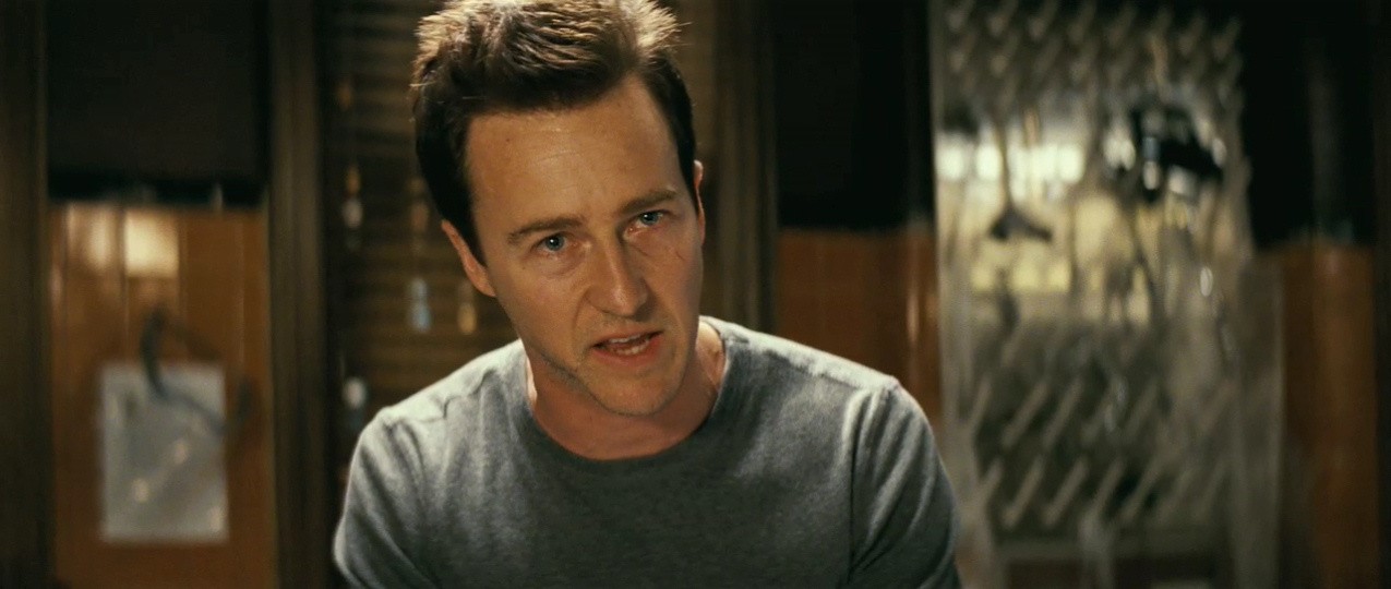 A still of Edward Norton from The Incredible Hulk (2008).