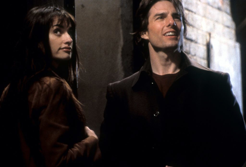 Penélope Cruz and Tom Cruise in a scene from the film 'Vanilla Sky', 2001. (Photo by Paramount/Getty Images)