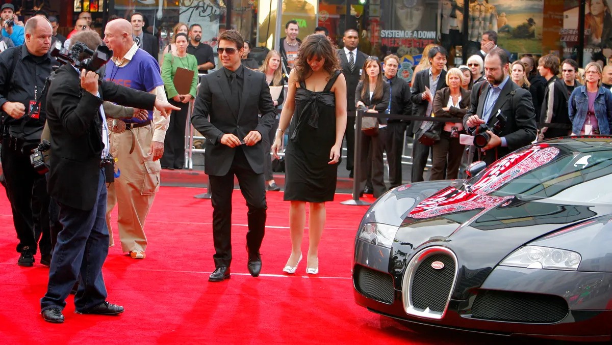 Tom Cruise and Katie Holmes at the Mission: Impossible III premiere