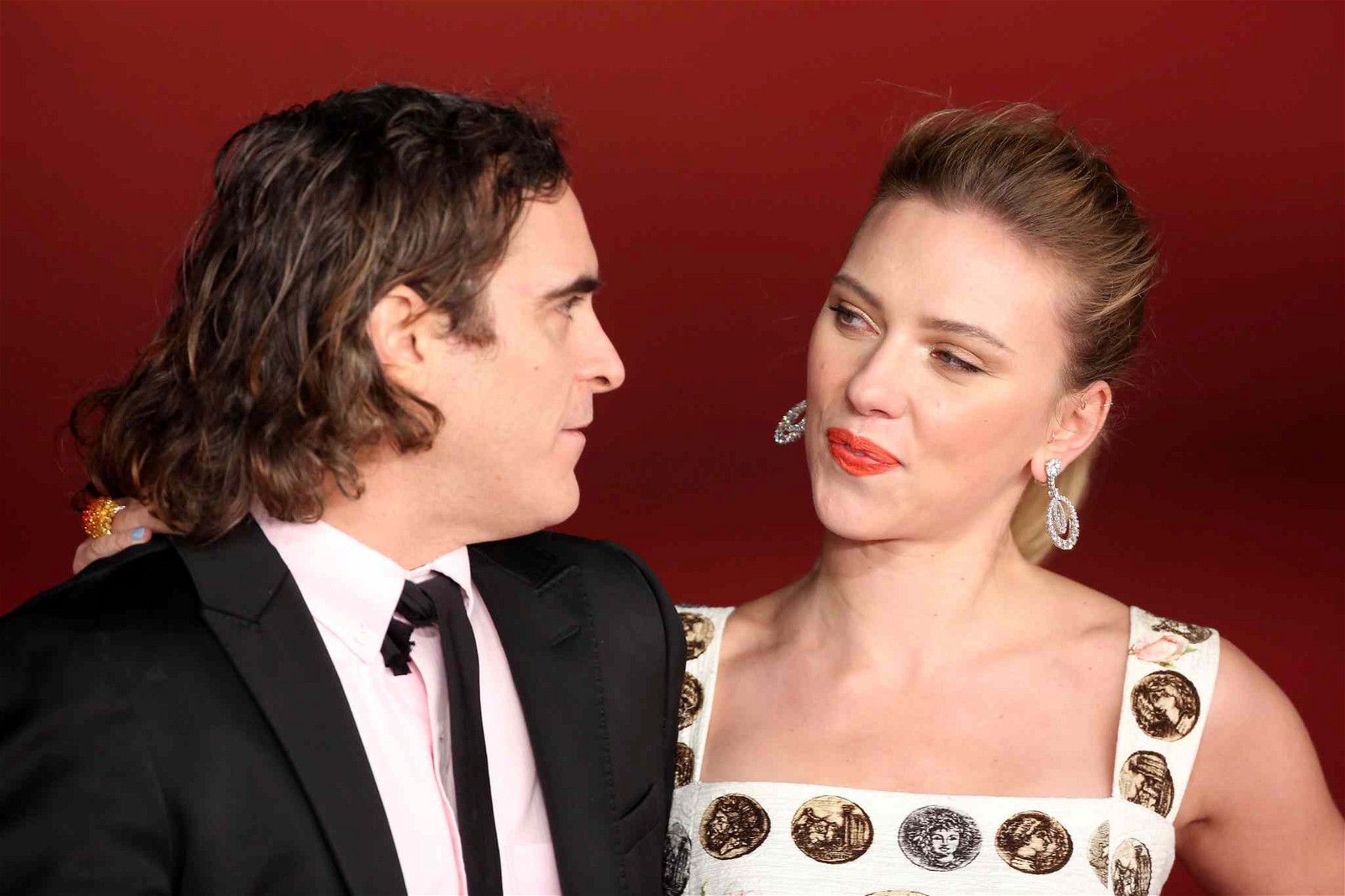 Joaquin Phoenix and Scarlett Johansson on Her red carpet premiere