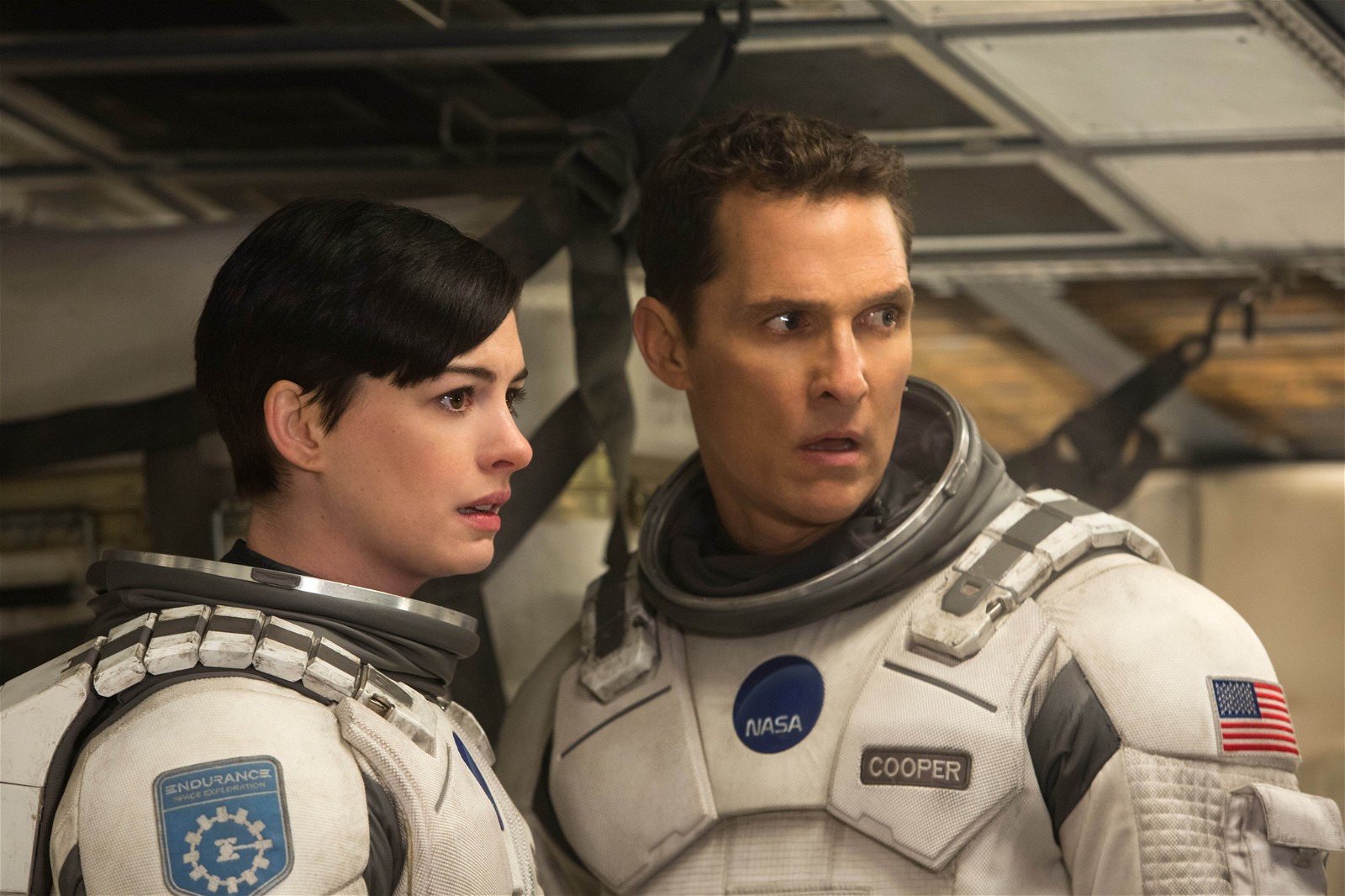 Matthew McConaughey and Anne Hathaway in Interstellar (2014).