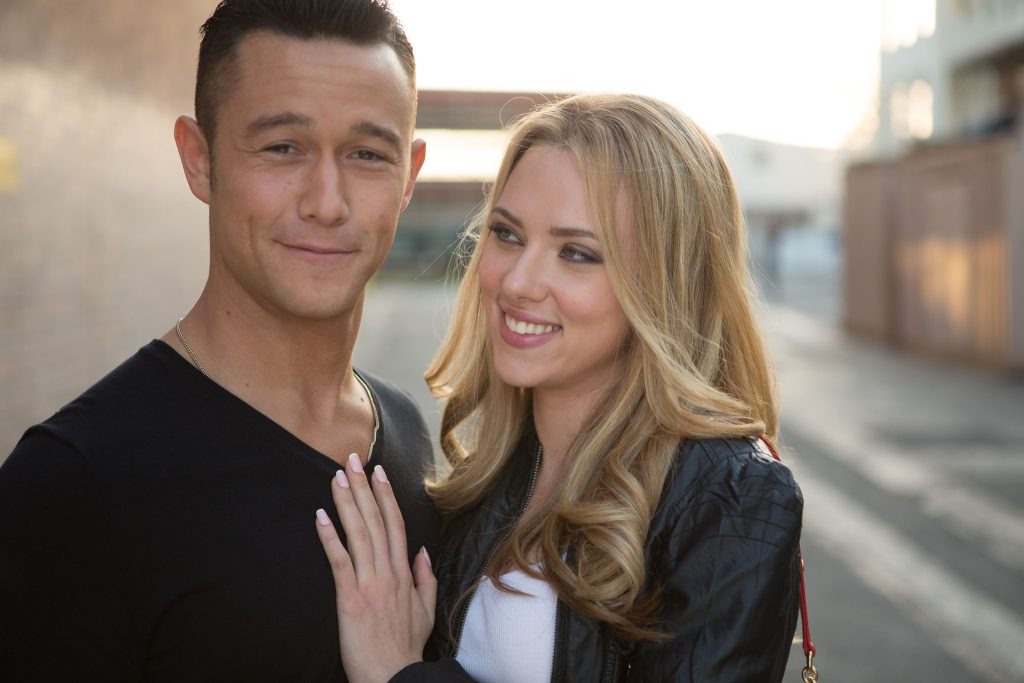 Joseph Gordon-Levitt and Scarlett Johansson in Don Jon (2013).