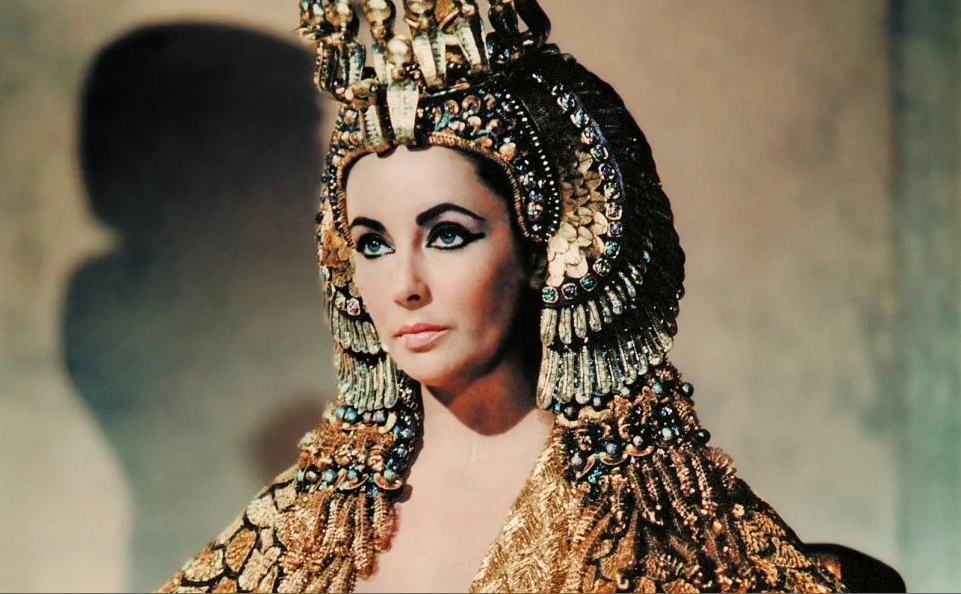 One of the most popular stars of classical Hollywood cinema: Elizabeth Taylor.