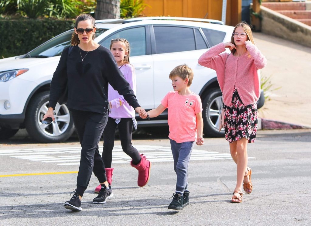 Jennifer Garner with her Kids
