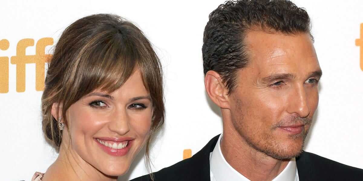 Jennifer Garner and Matthew McConaughey starred in Dallas Buyers Club (2013)