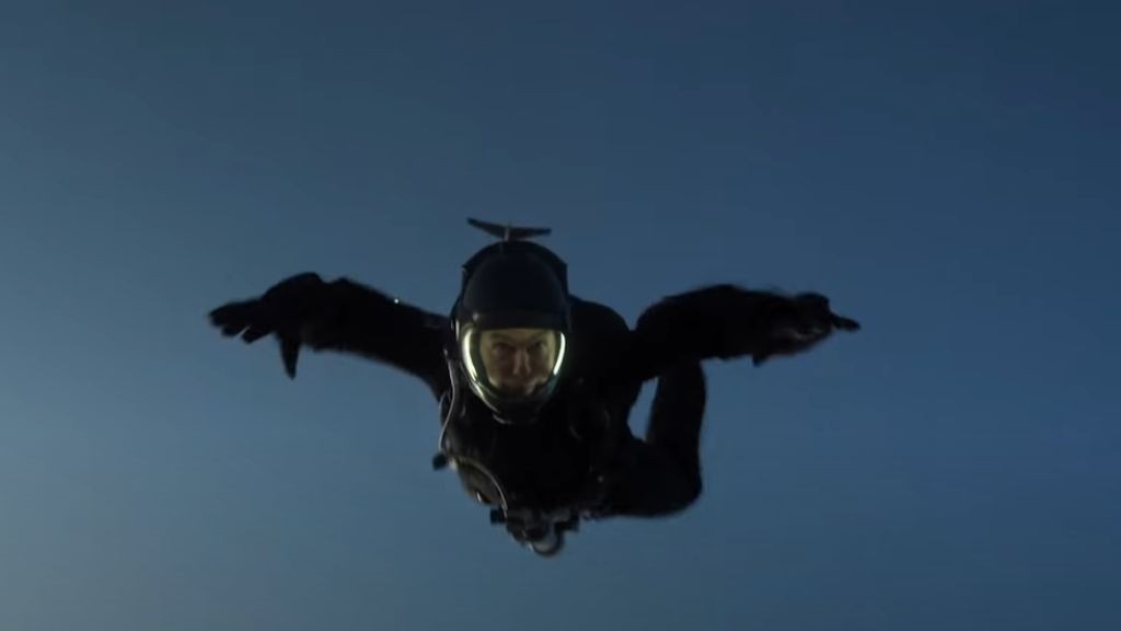 Tom Cruise doing a Halo sequence for Mission: Impossible - Fallout