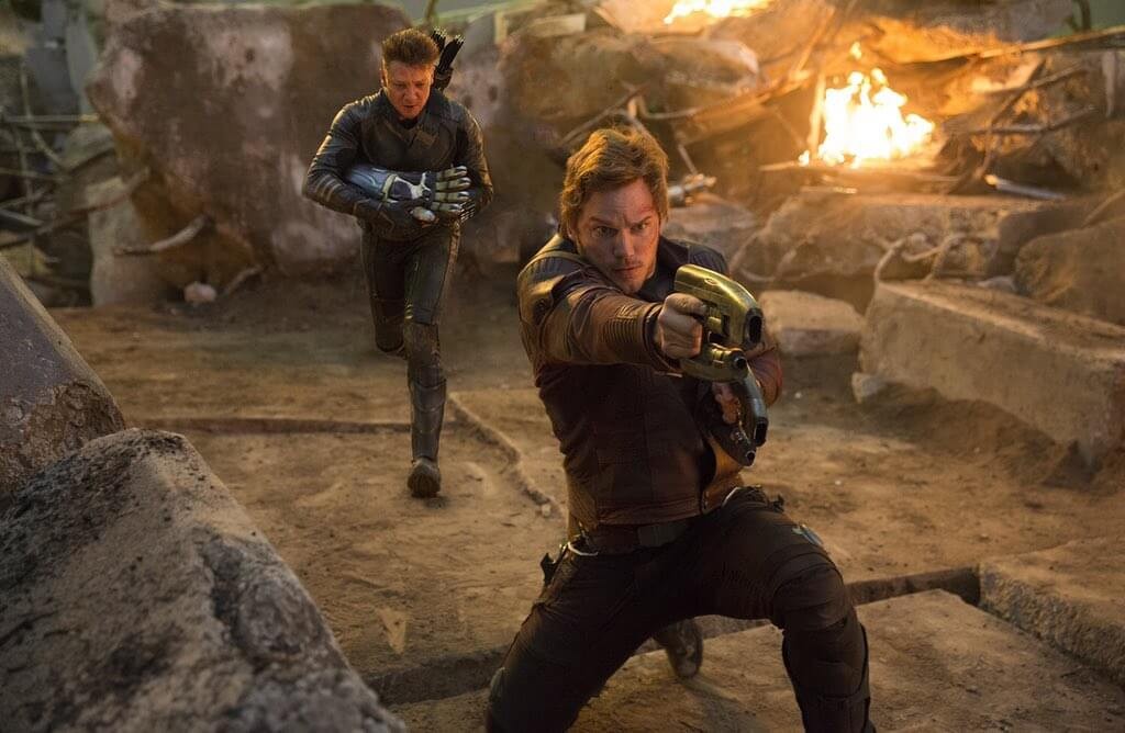 Chris Pratt and Jeremy Renner in Avengers: Endgame