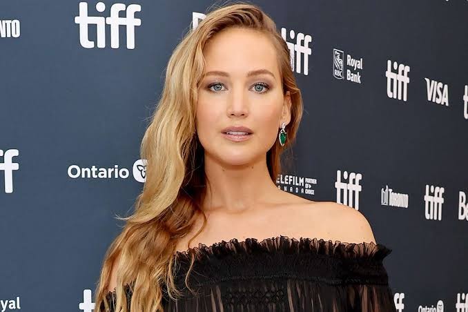 Jennifer Lawrence Once Had To Seek Therapy After One Of Her First Films To  Lose A Character: It Did Take A Toll On Me