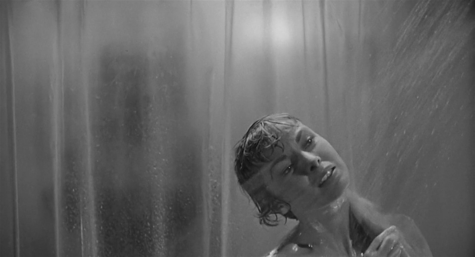 Psycho (1960) -essential horror movies