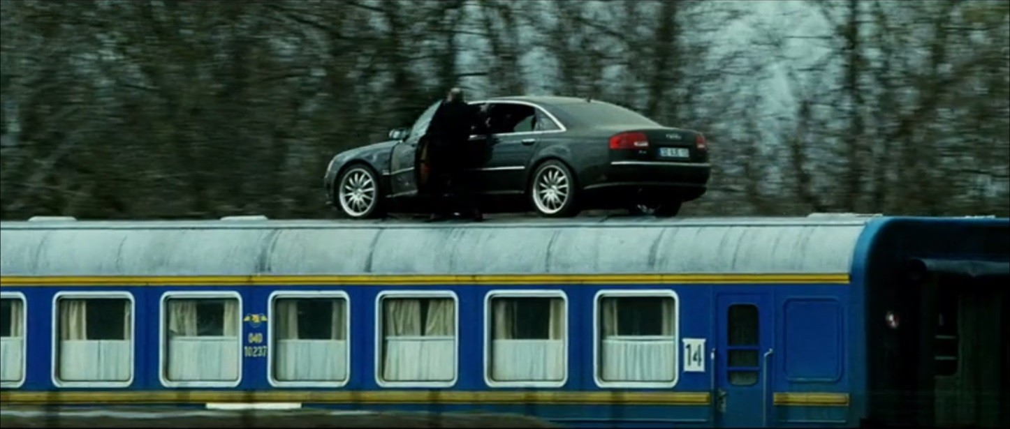 Audi A8 in Transporter 3