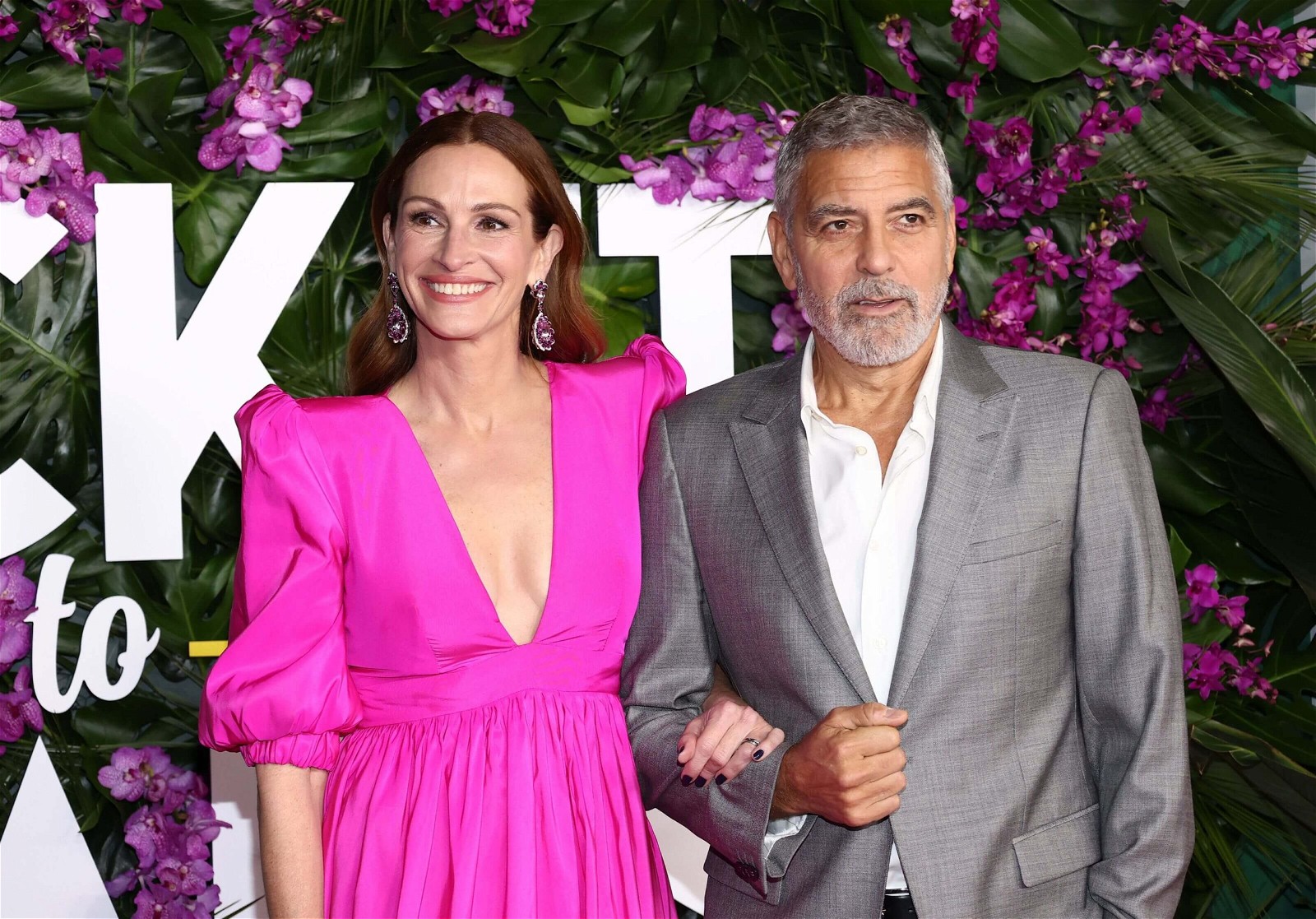 Julia Roberts and George Clooney needed about 80 takes to film a