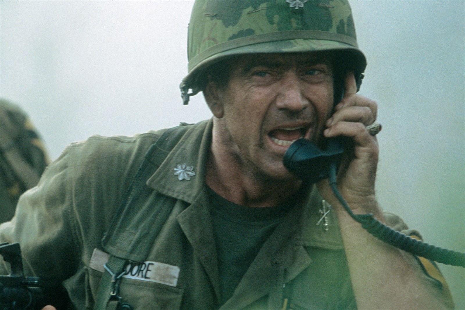 A still from We Were Soldiers (2002).