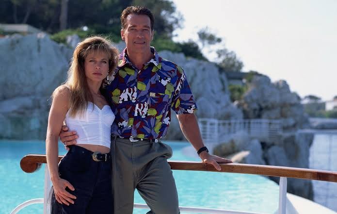 Linda Hamilton and Arnold Schwarzenegger