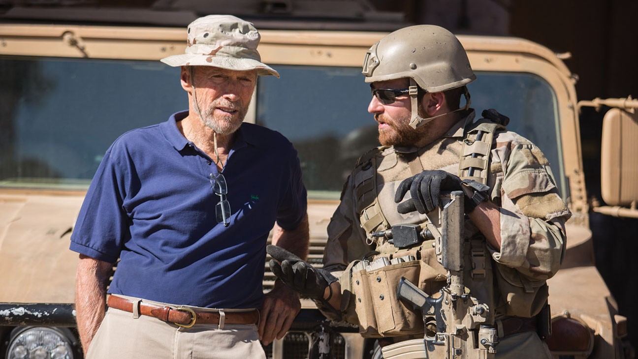 Clint Eastwood on the sets of American Sniper.