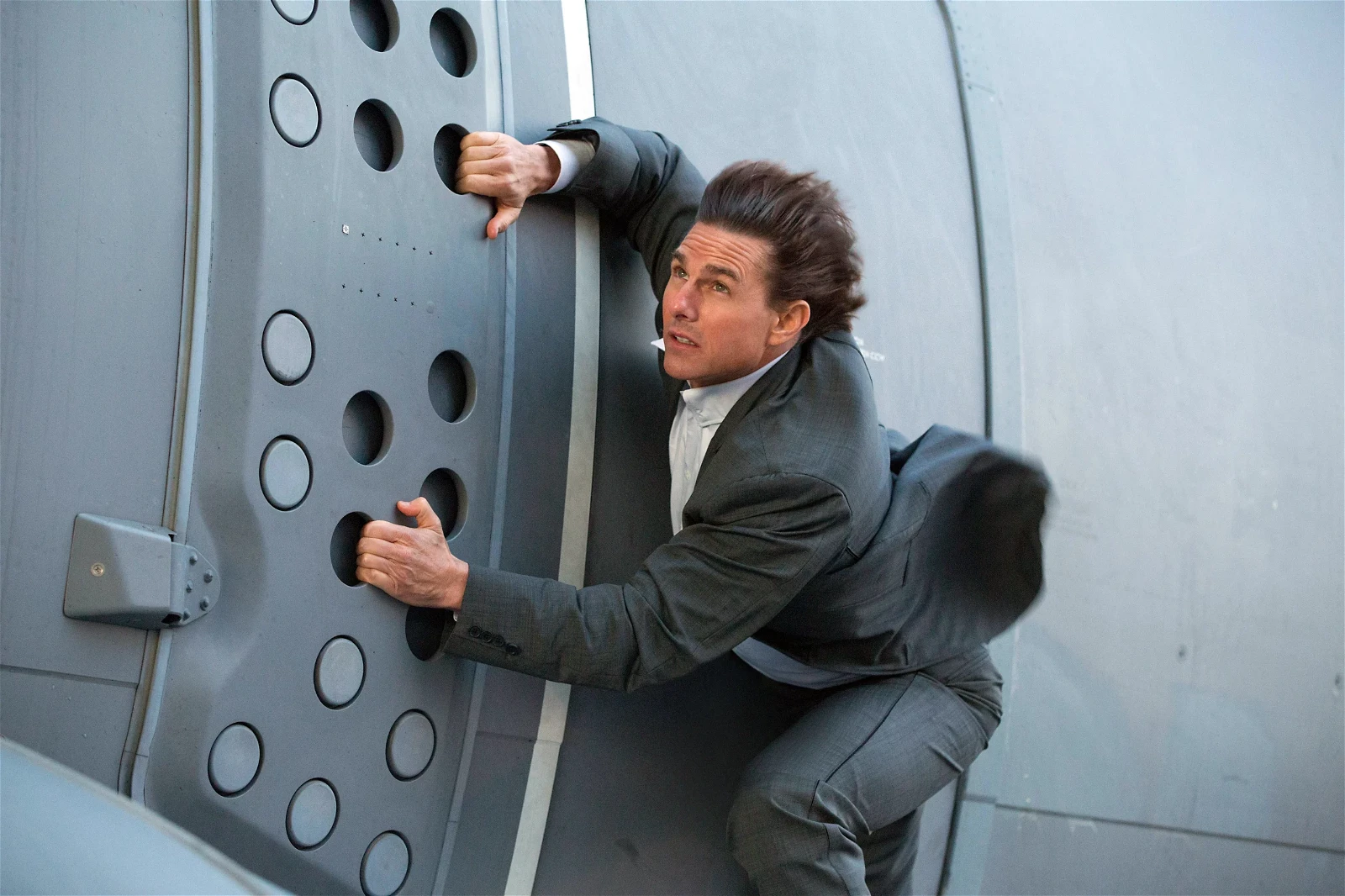 Tom Cruise as Ethan Hunt in Mission: Impossible - Rogue Nation (2015).