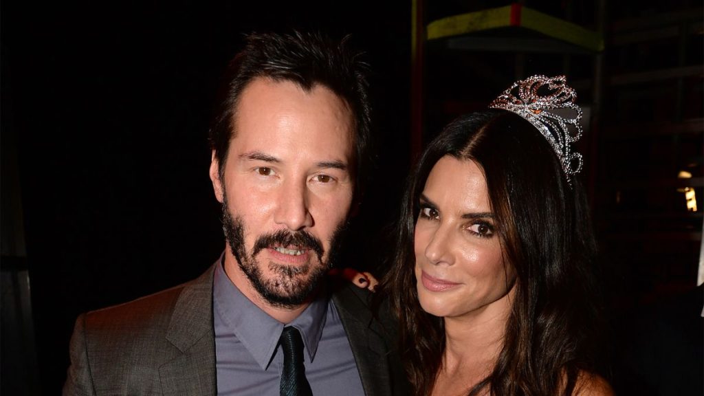 Keanu Reeves and Sandra Bullock 